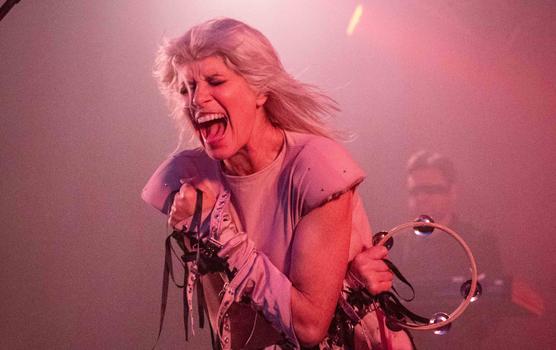MEER HEADLINERS IN APRIL BEKEND