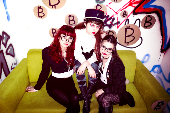 Katie Bitchcoin - Vrijdag