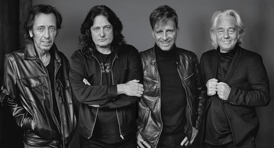 THE CLARKS ft. CESAR ZUIDERWIJK